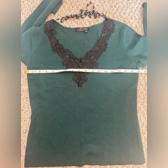 Ruby cho Embellished Long Sleeve Blouse size S - Picture 9 of 10